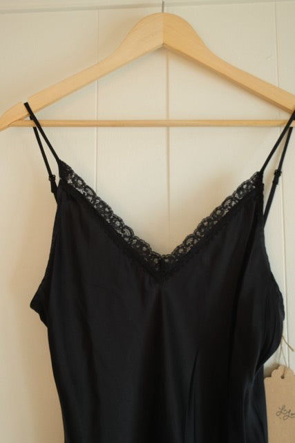 The Milan — Onyx · S · Imperfect