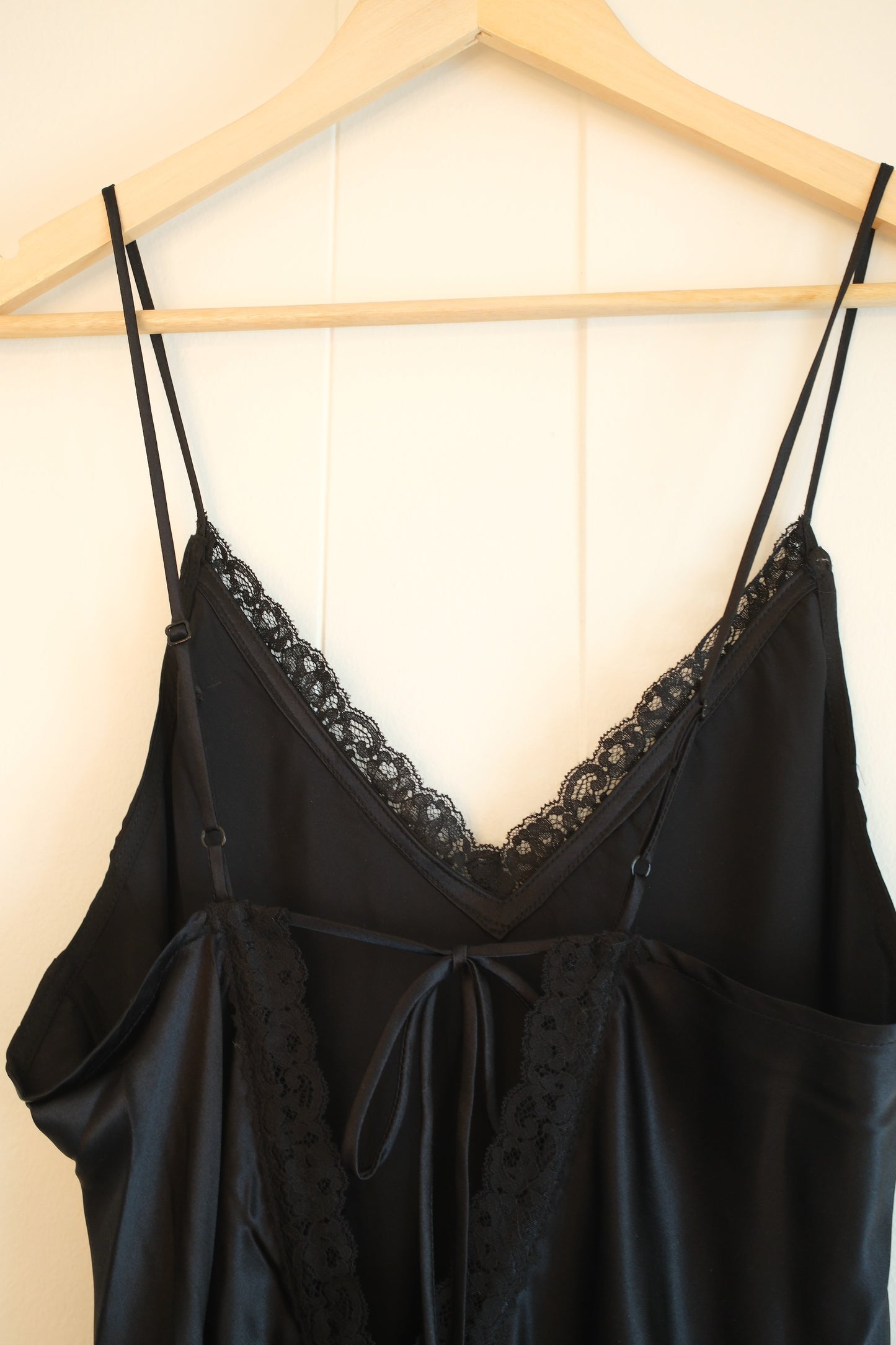 The Milan — Onyx · M · Imperfect