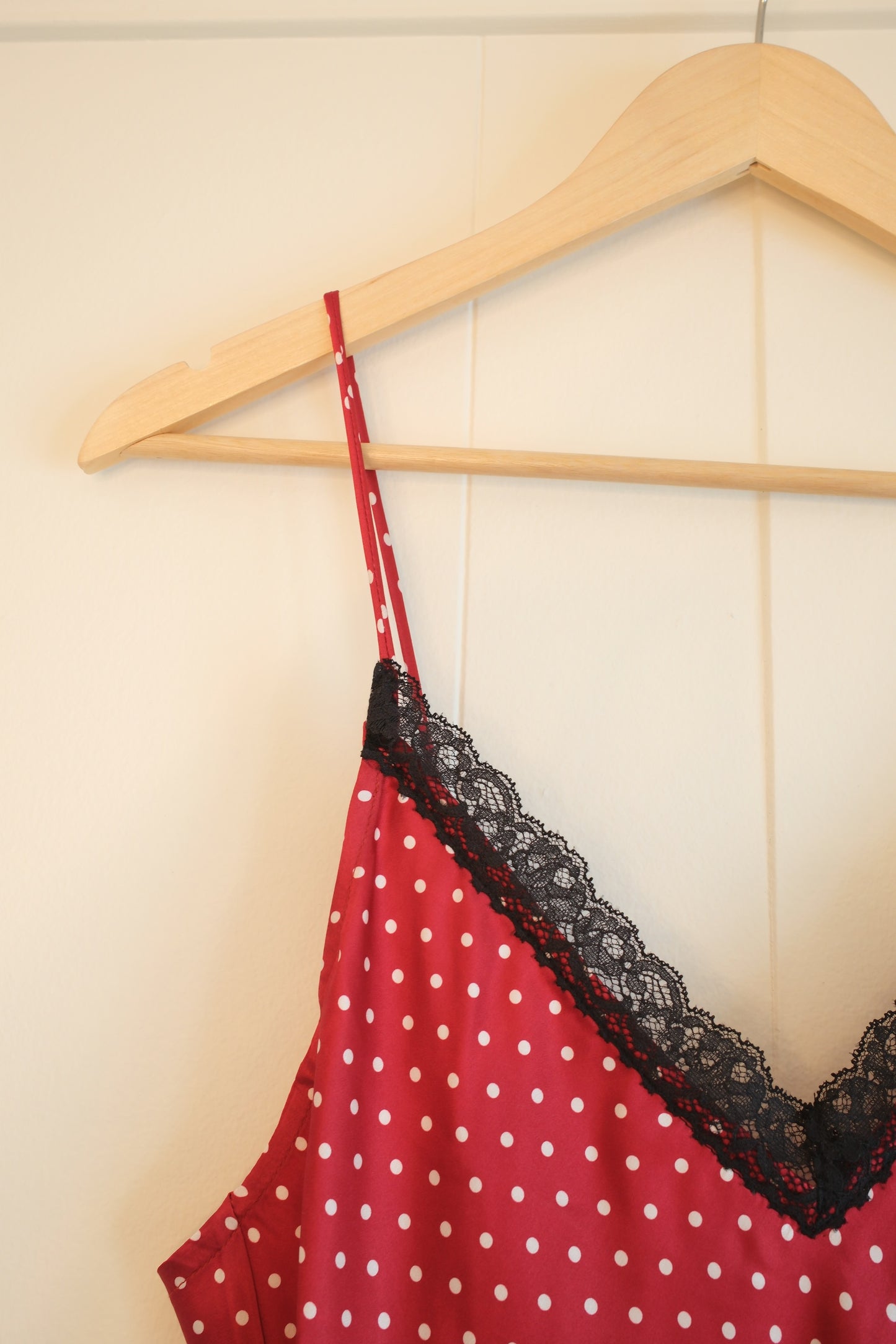 The Austin — Polka Dot · M · Imperfect