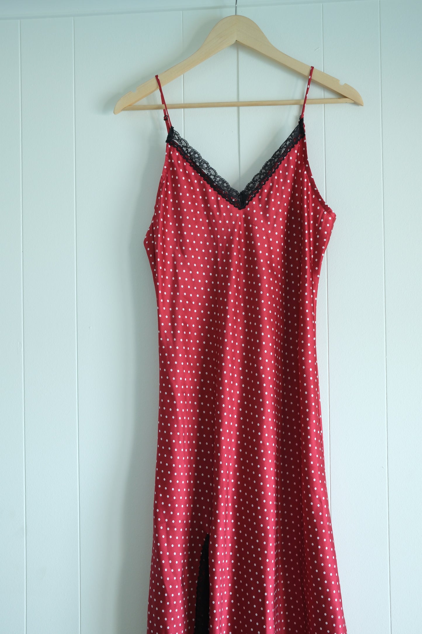 The Austin — Polka Dot · M · Imperfect